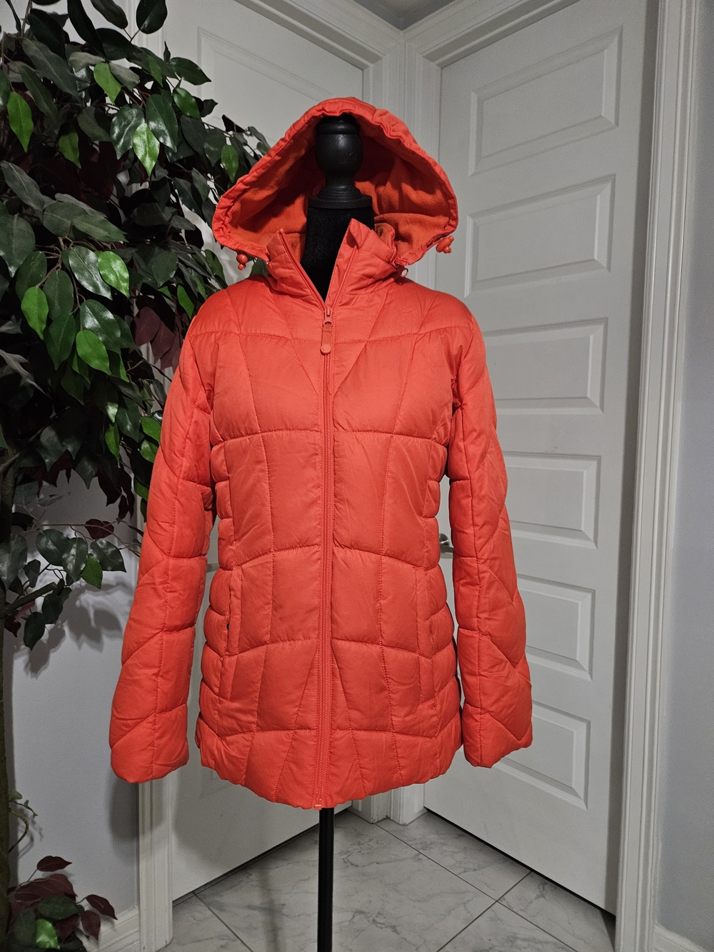 Faded Glory Women's Quilted Hooded Puffer Jacket - Bright Red